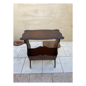 Mesa Lateral/revisteiro Em Peroba Do Campo
