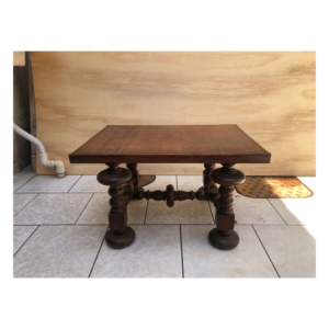 Mesa Lateral Estilo Manuelino